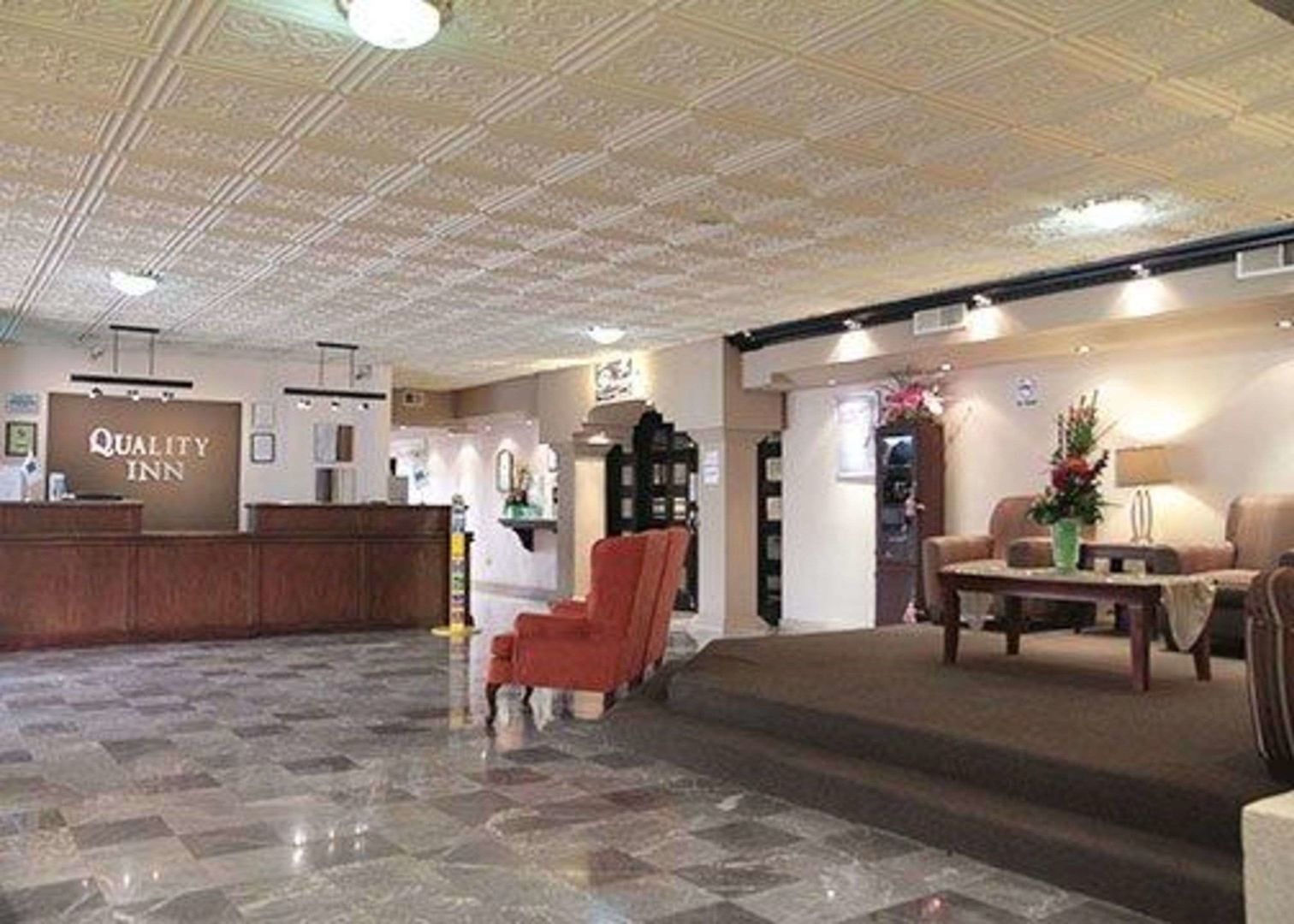 quality inn piedras negras