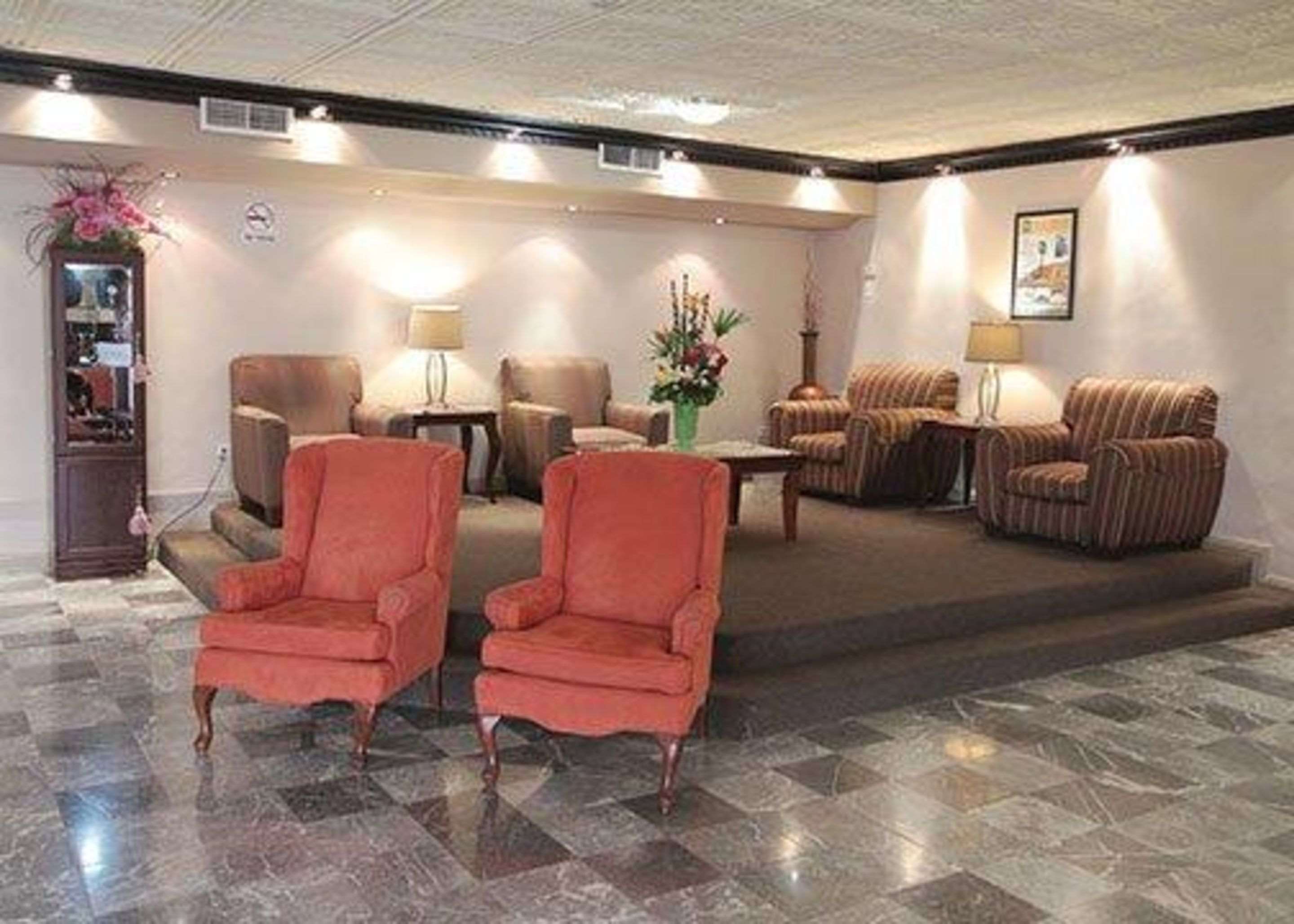 quality inn piedras negras