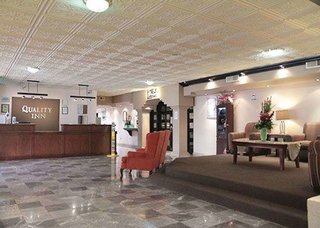 quality inn piedras negras