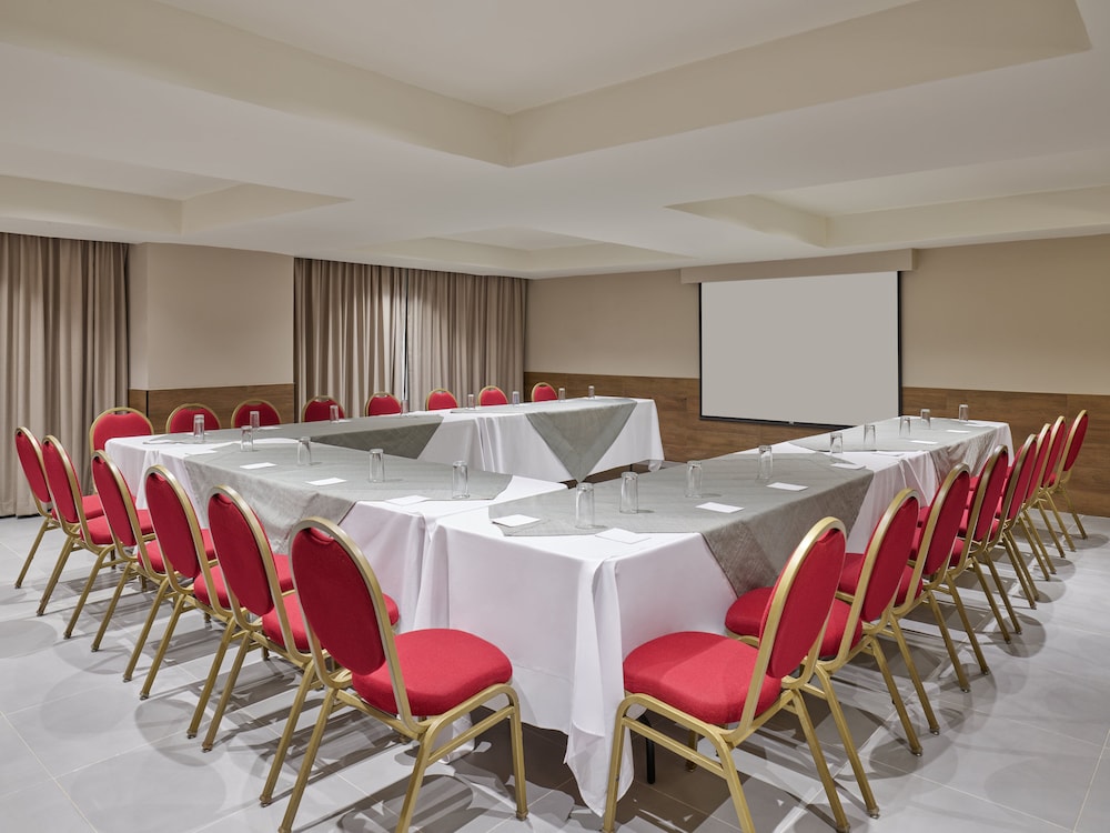fiesta inn villahermosa cencali