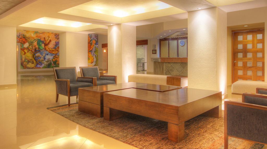 fiesta inn villahermosa cencali