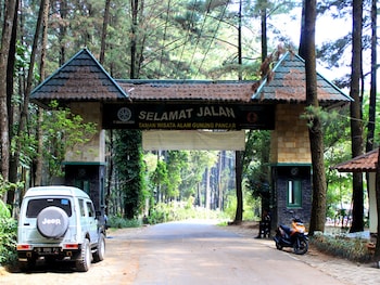 harris hotel sentul city bogor