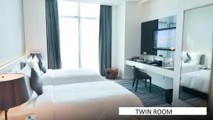 Ramee Grand Hotel & Spa,Bahrain>>Al Areen Wildlife Sanctuary,4.5 star