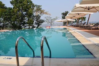 radisson blu mbamou palace hotel