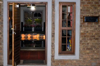 yalla yalla boutique hotel