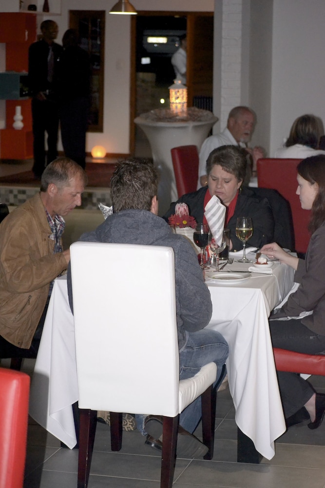 yalla yalla boutique hotel