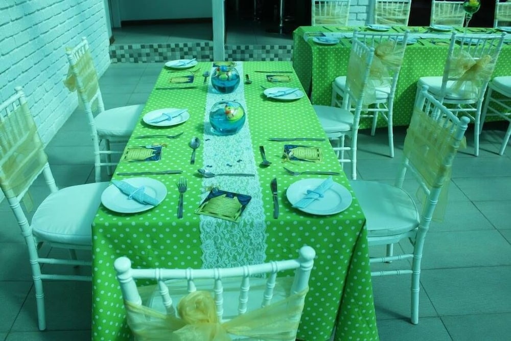 yalla yalla boutique hotel