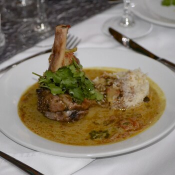 yalla yalla boutique hotel