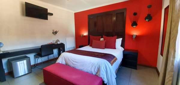 yalla yalla boutique hotel