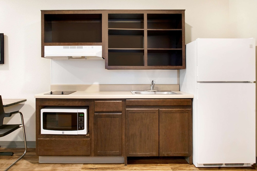 woodspring suites nashville airport