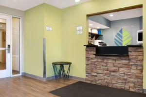 Woodspring Suites Nashville Airport,Oak Hill>>Nashville,3 star