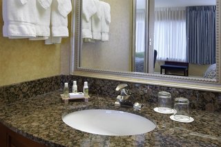 Holiday Inn Salem By Ihg,Salem>>Marion,3 star