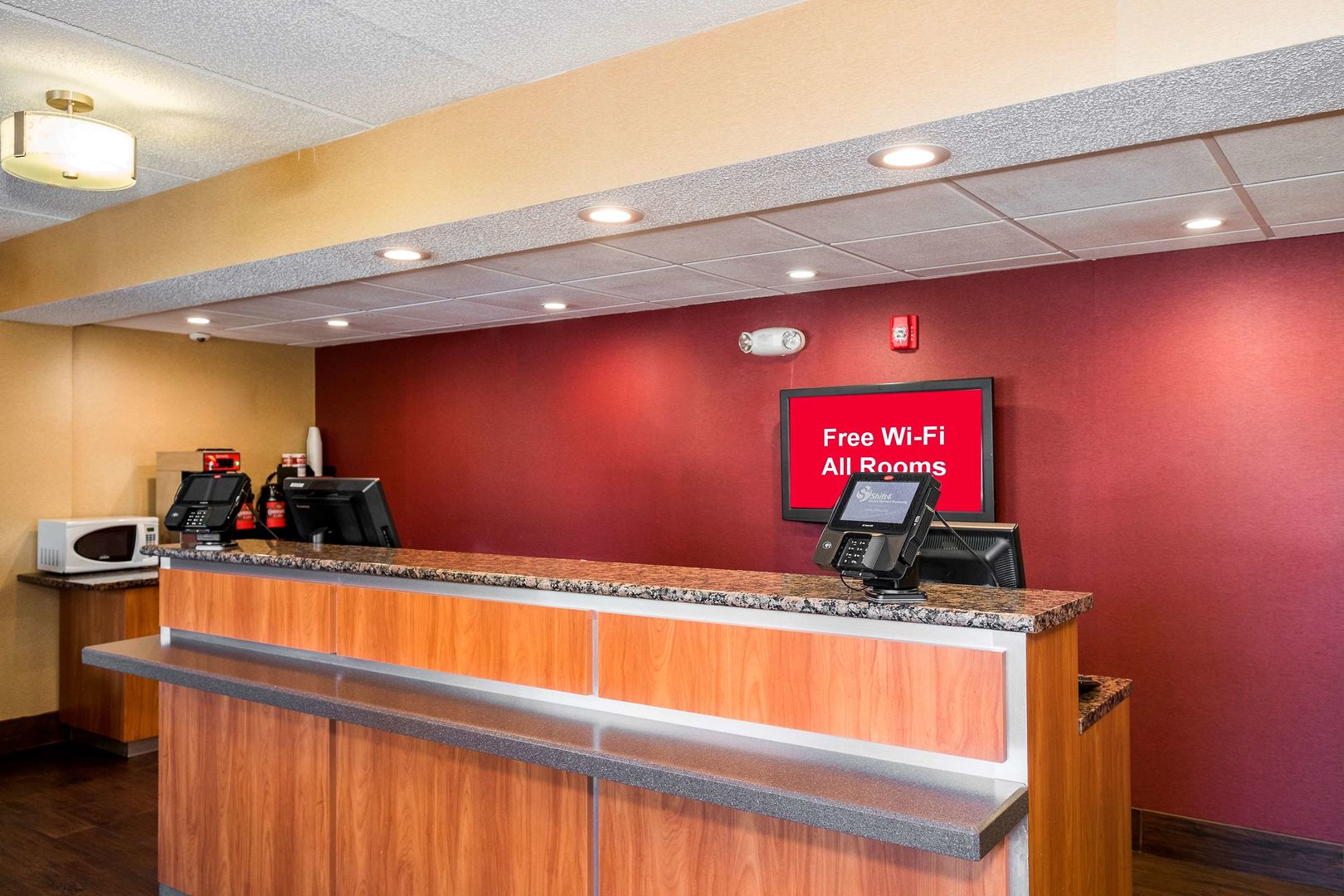 red roof inn tallahassee university