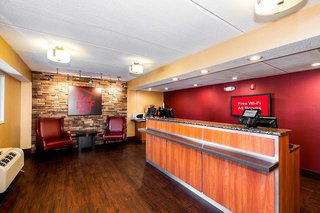 red roof inn tallahassee university