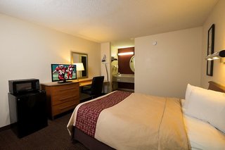 red roof inn virginia beach norfolk airport