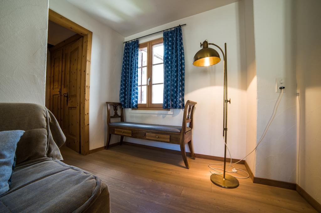 Chesa Michel,St. Moritz>>Bever,3 star