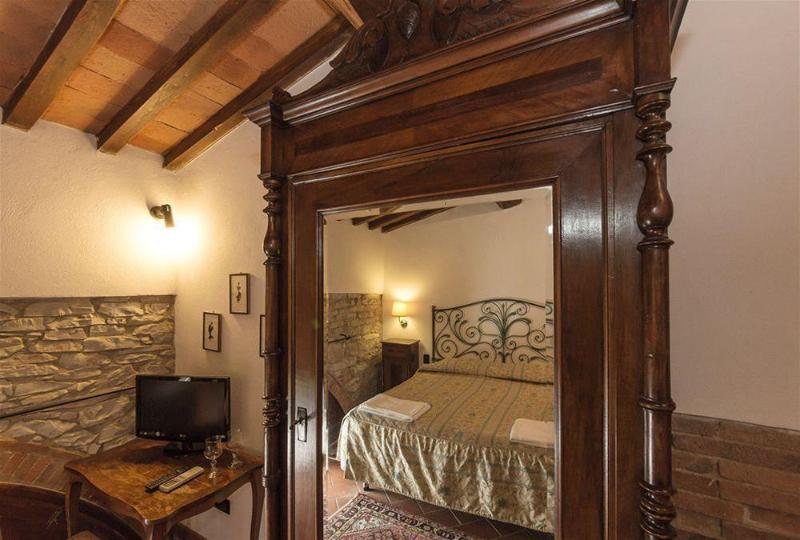 Relais Santa Cristina,Radda In Chianti>>Cavriglia,3 star