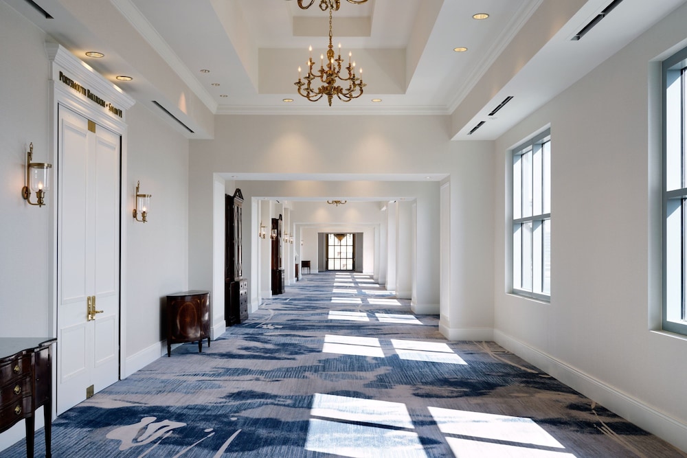 renaissance portsmouth norfolk waterfront hotel