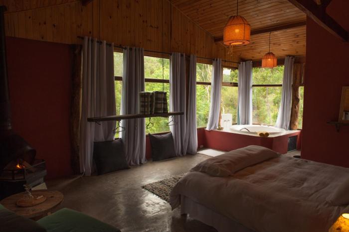 alive eco hut