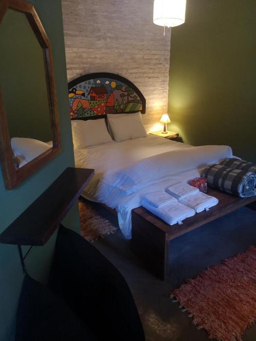 alive eco hut