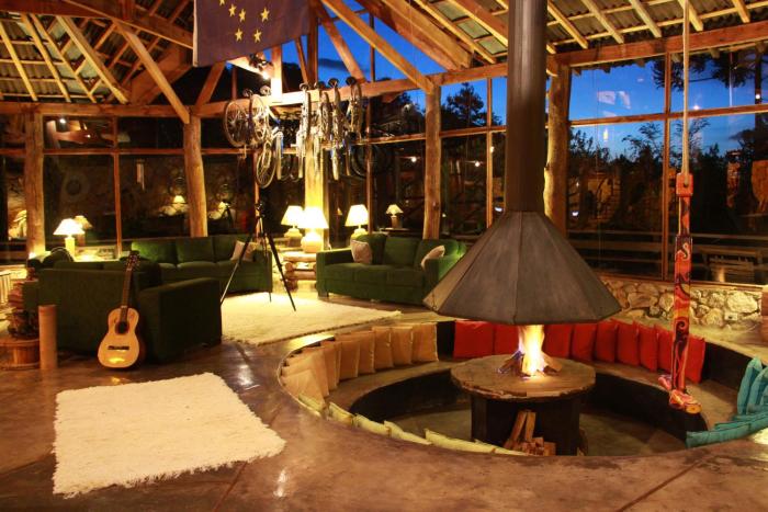 alive eco hut
