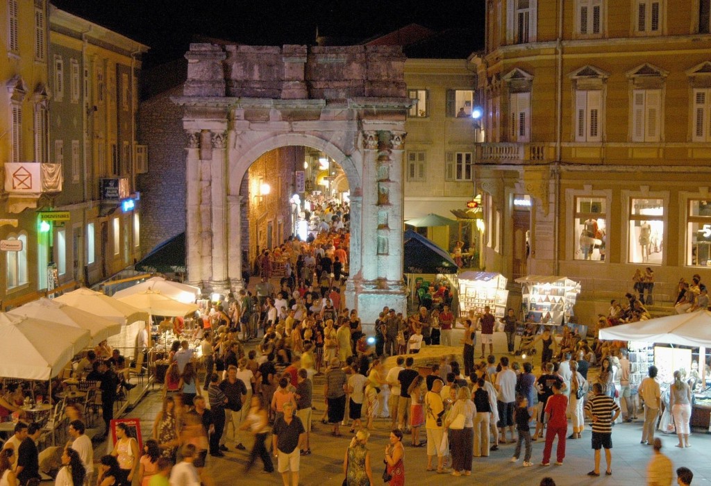 pula city center accommodation
