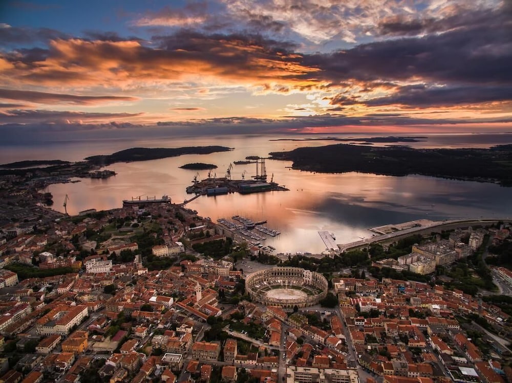 pula city center accommodation