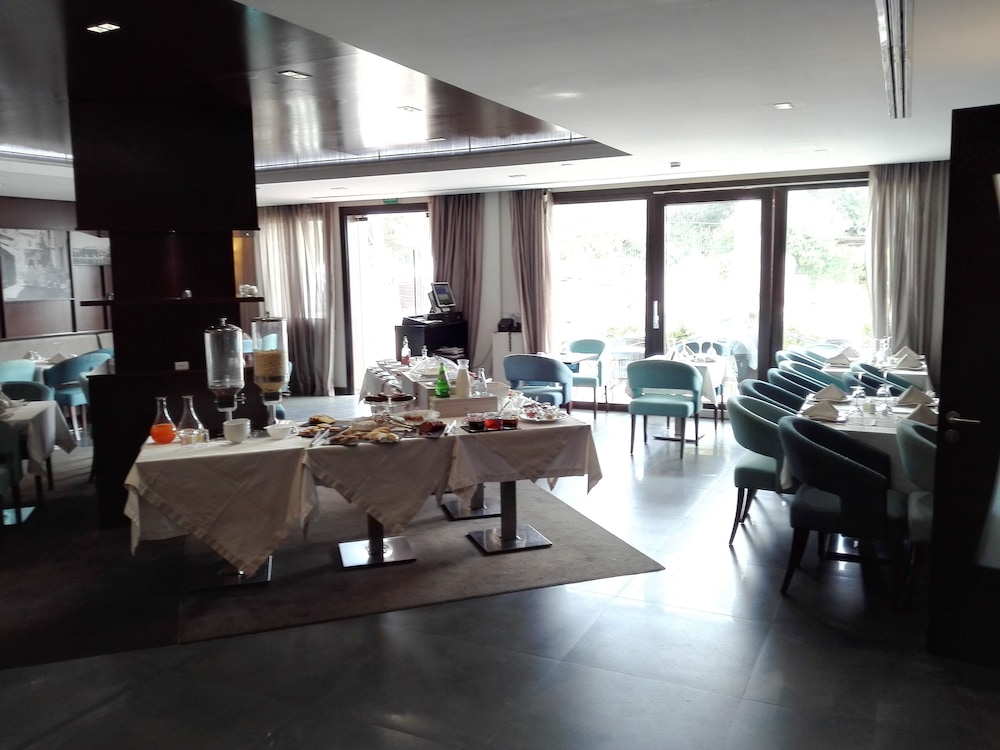 hotel lalla doudja