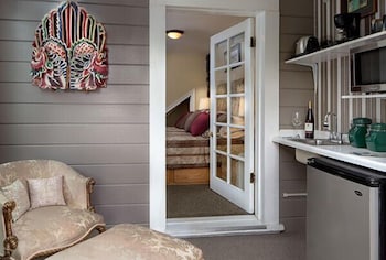 noes nest bed and breakfast