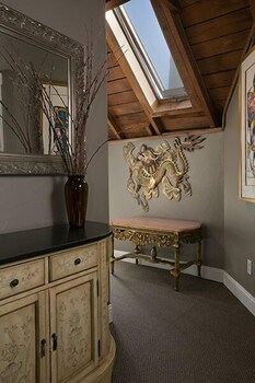 noes nest bed and breakfast