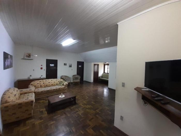 pousada vista do lago