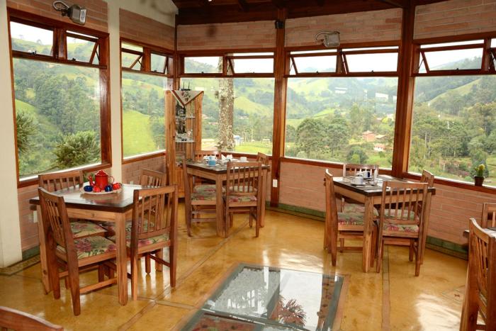 pousada espelho dagua