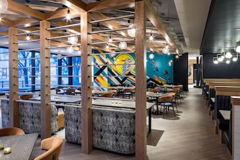 Richmond Marriott,Richmond>>Montrose,4 star