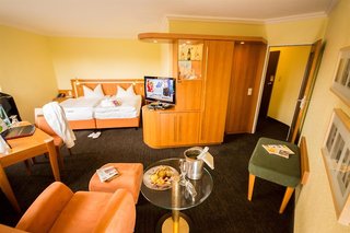 Ringhotel Parkhotel Witten,Dortmund>>Cologne,3 star