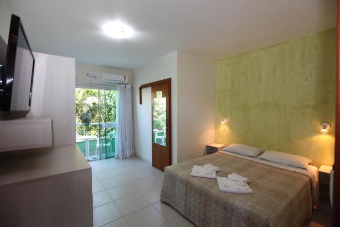 hotel cores do mar