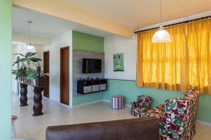 hotel cores do mar