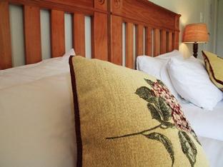 rozenburg guesthouse