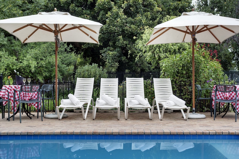 rozenburg guesthouse