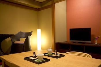 yoshidaya sannokaku