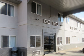 quality inn and suites salina national forest area