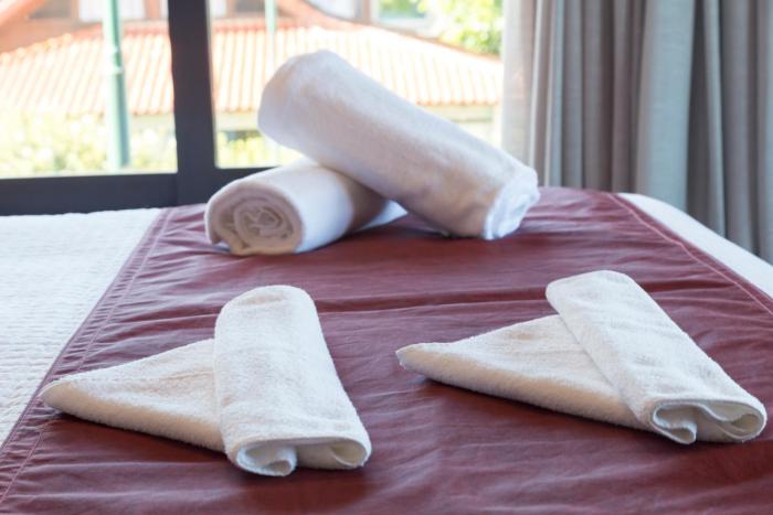 refugio das gales adults only