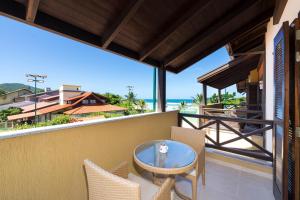 refugio das gales adults only