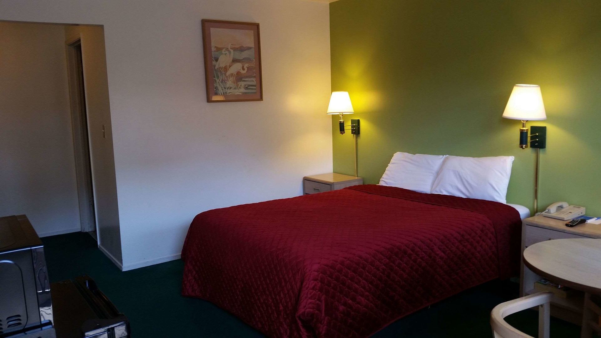 rodeway inn civic center