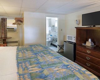 Rodeway Inn Westminster,Fitchburg>>Boston,2 star