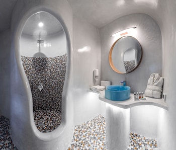 elite luxury suites