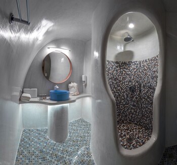 elite luxury suites