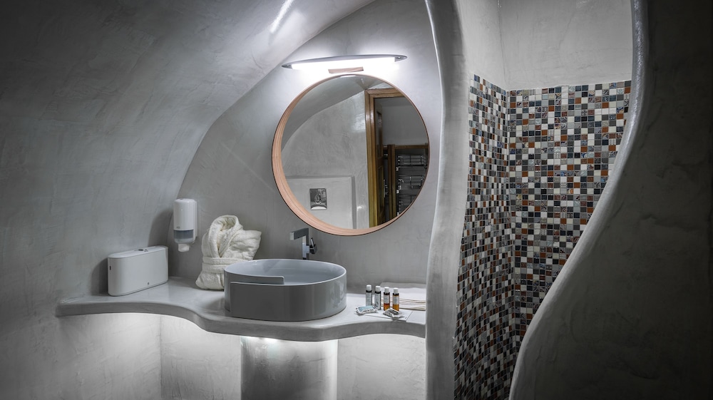 elite luxury suites