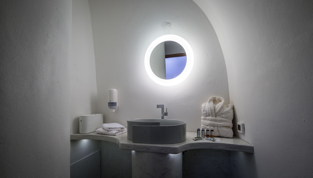 elite luxury suites