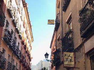 hostal estrella