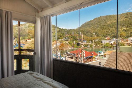 sea wolf surf club hostel